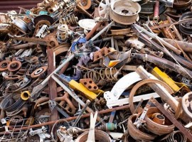 Thu mua phế liệu Quận 7 giá cao tại Miền Nam